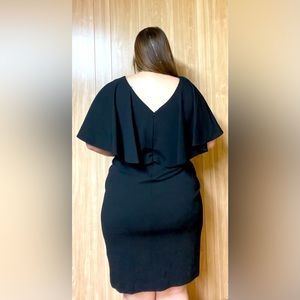 Calvin Klein Dress with cape sleeves